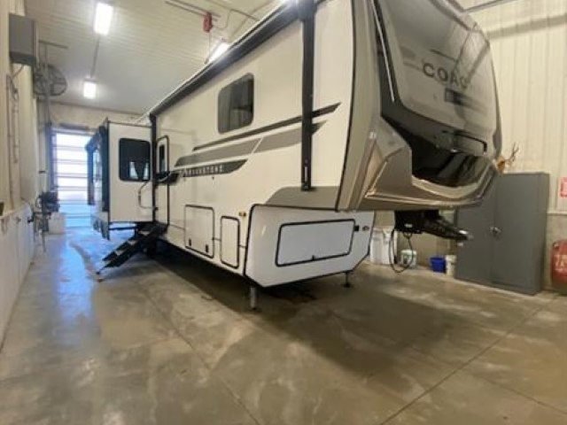 2025-coachmen-brookstone-932-p1 (1)