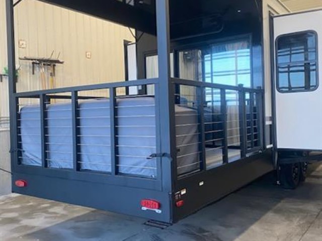 2025-coachmen-brookstone-932-p3